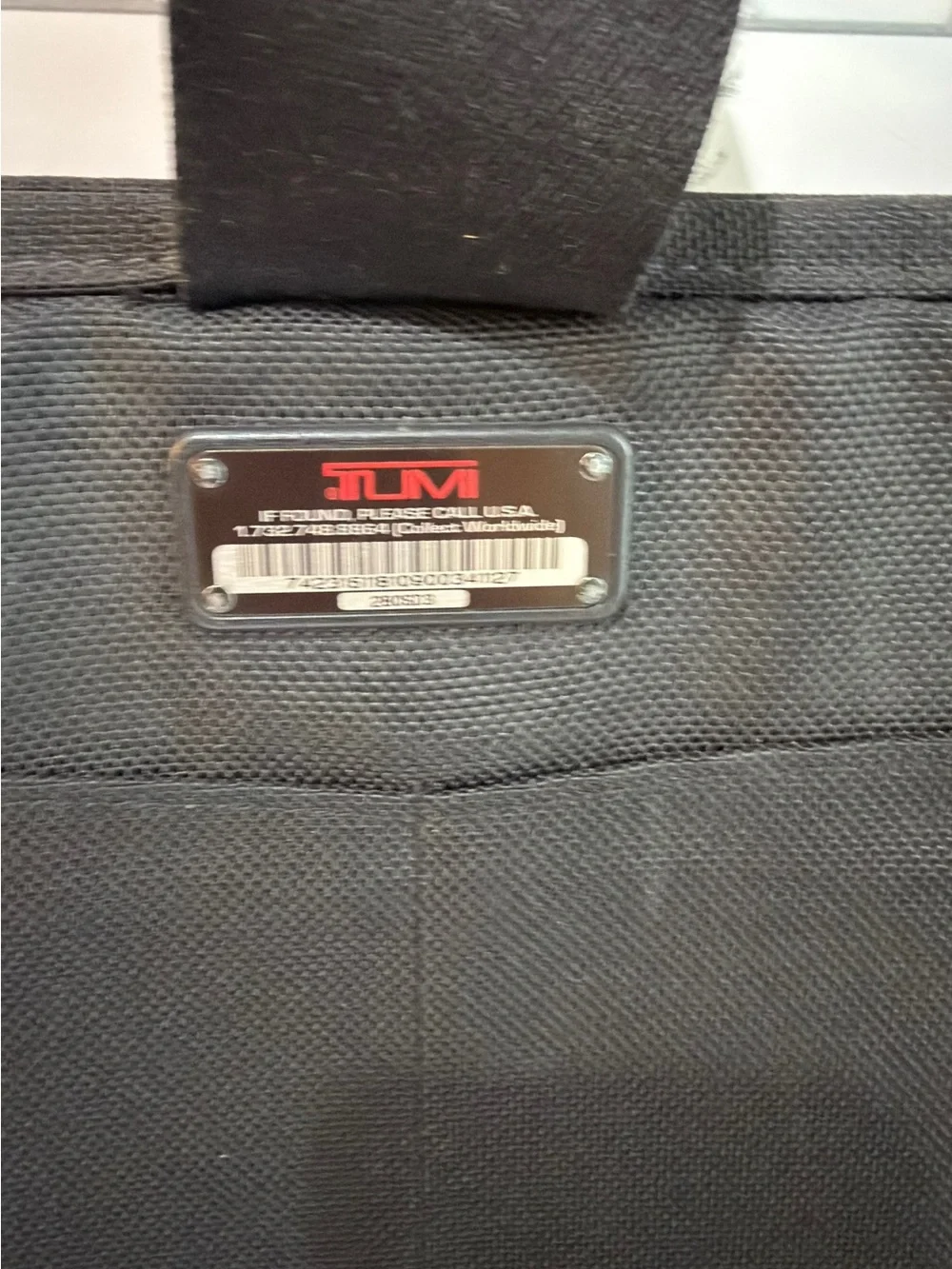 TUMI BLACK LAPTOP SLEEVE CAREER OFFICE TRAVEL